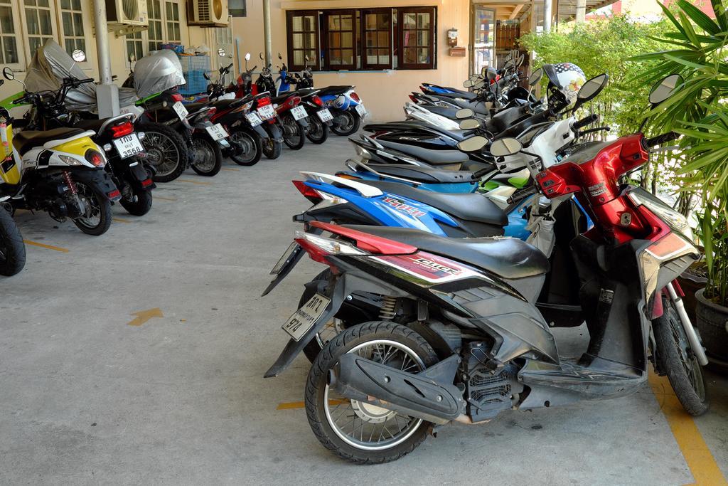 Pj Inn Pattaya Luaran gambar